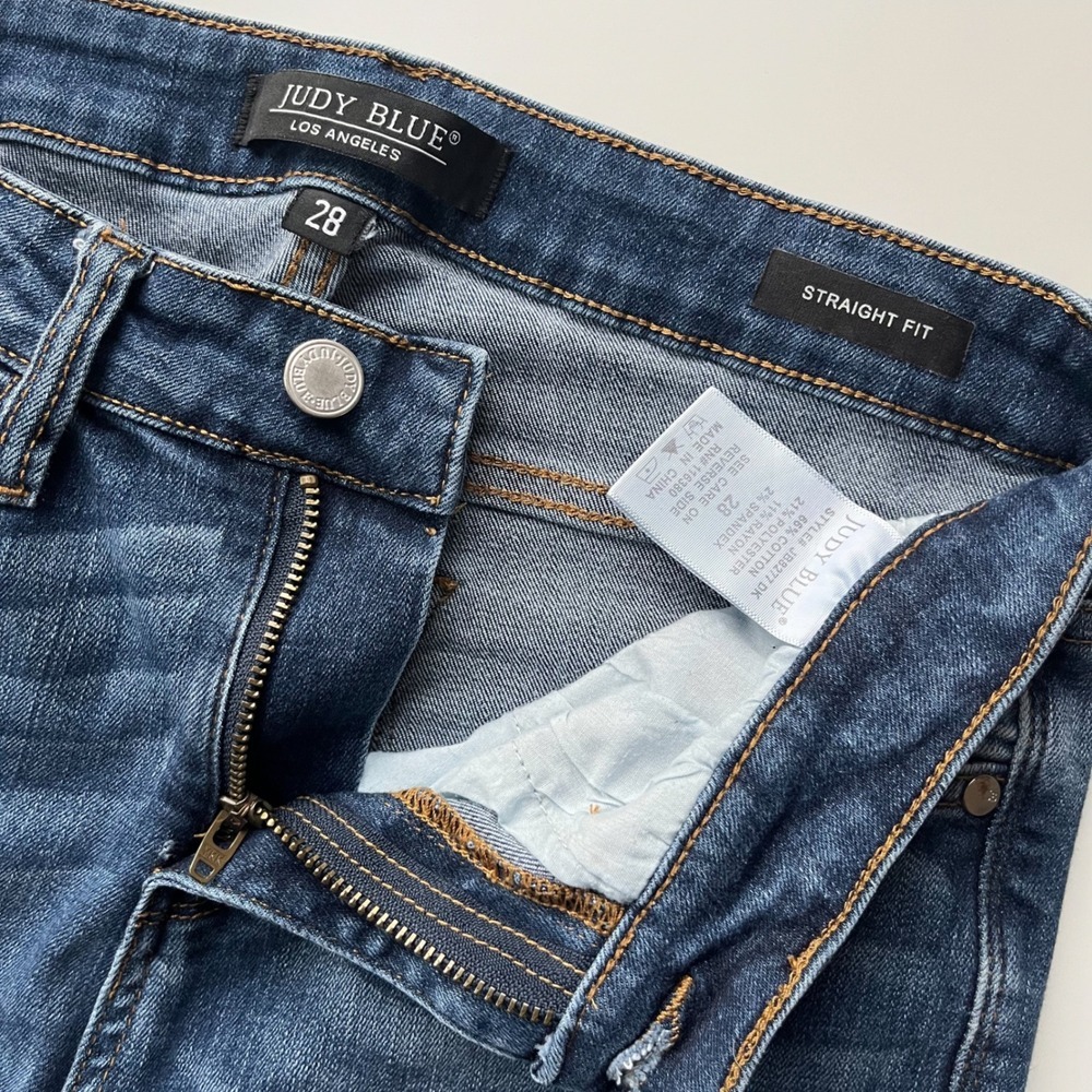 Judy Blue Straight Fit Distressed Denim Jeans Womens 28 Dark Wash Straight Leg - Picture 13 of 14